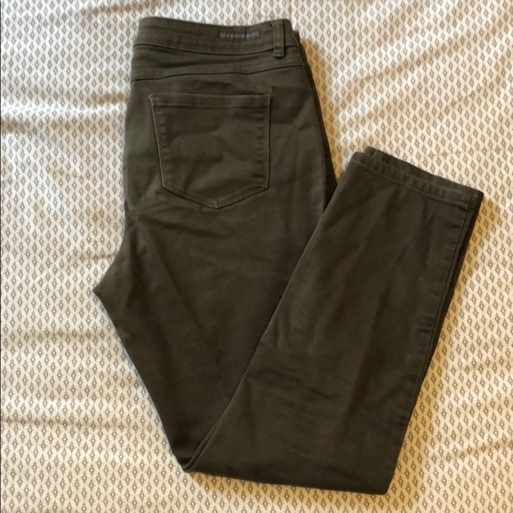 LC Lauren Conrad Olive Ankle Cropped Skinny Jean